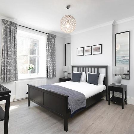 Penthousestays Notting Hill - Chic 2 Bedroom Apartment W/ King Beds - Near Portobello Road & Kensington High Street Londres Exterior foto